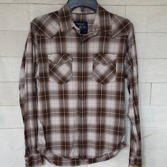 American Eagle Outfitters Tops - American Eagle Outfitters Brown Plaid button down size small
